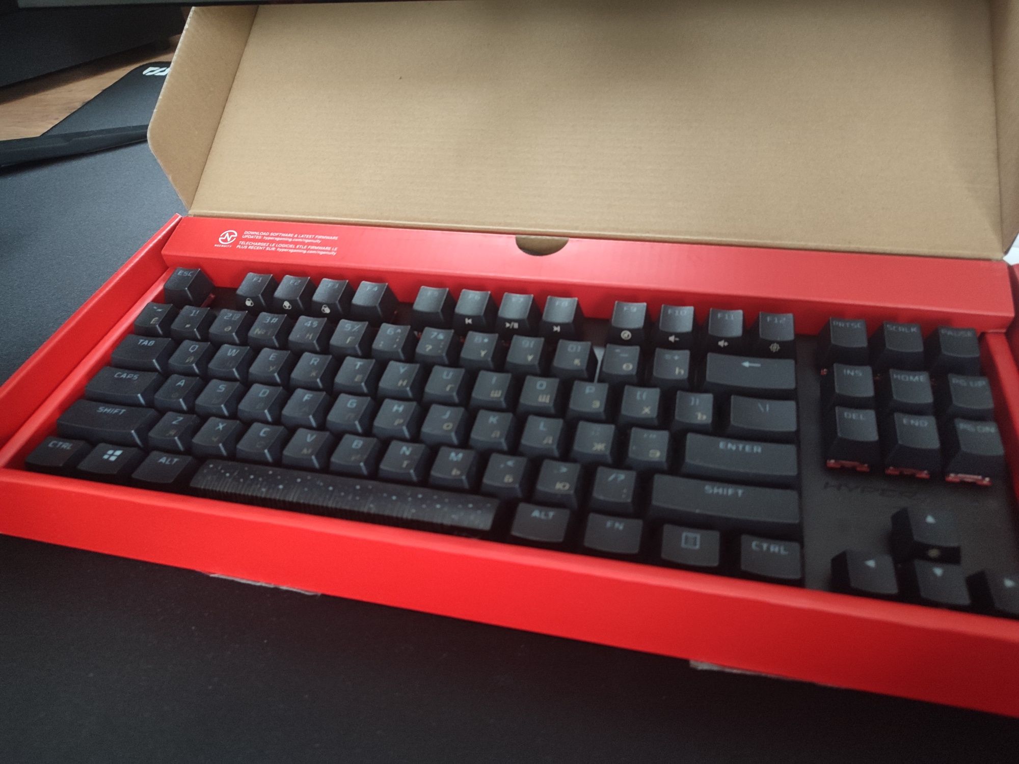 Клавиатура HyperX