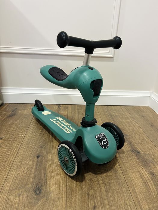 Trotineta Scoot and Ride 2 in 1 cu sezut , transformabila