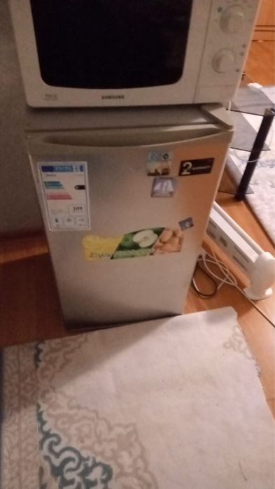 Продам холодильник