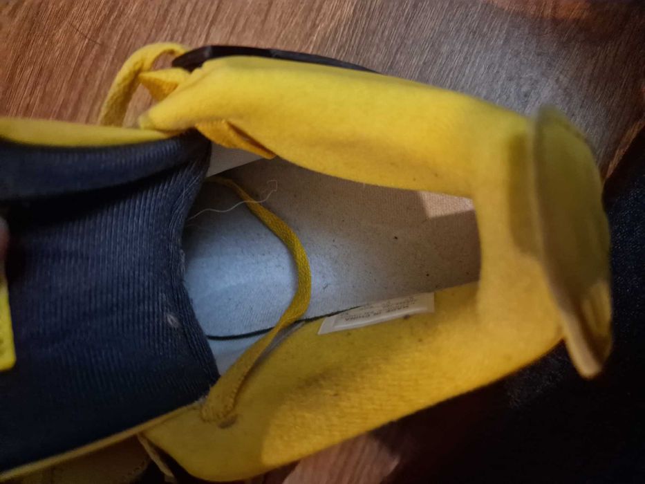 Jordan 4 Yellow – номер 41