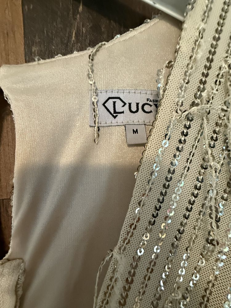 Рокля LUCY размер М