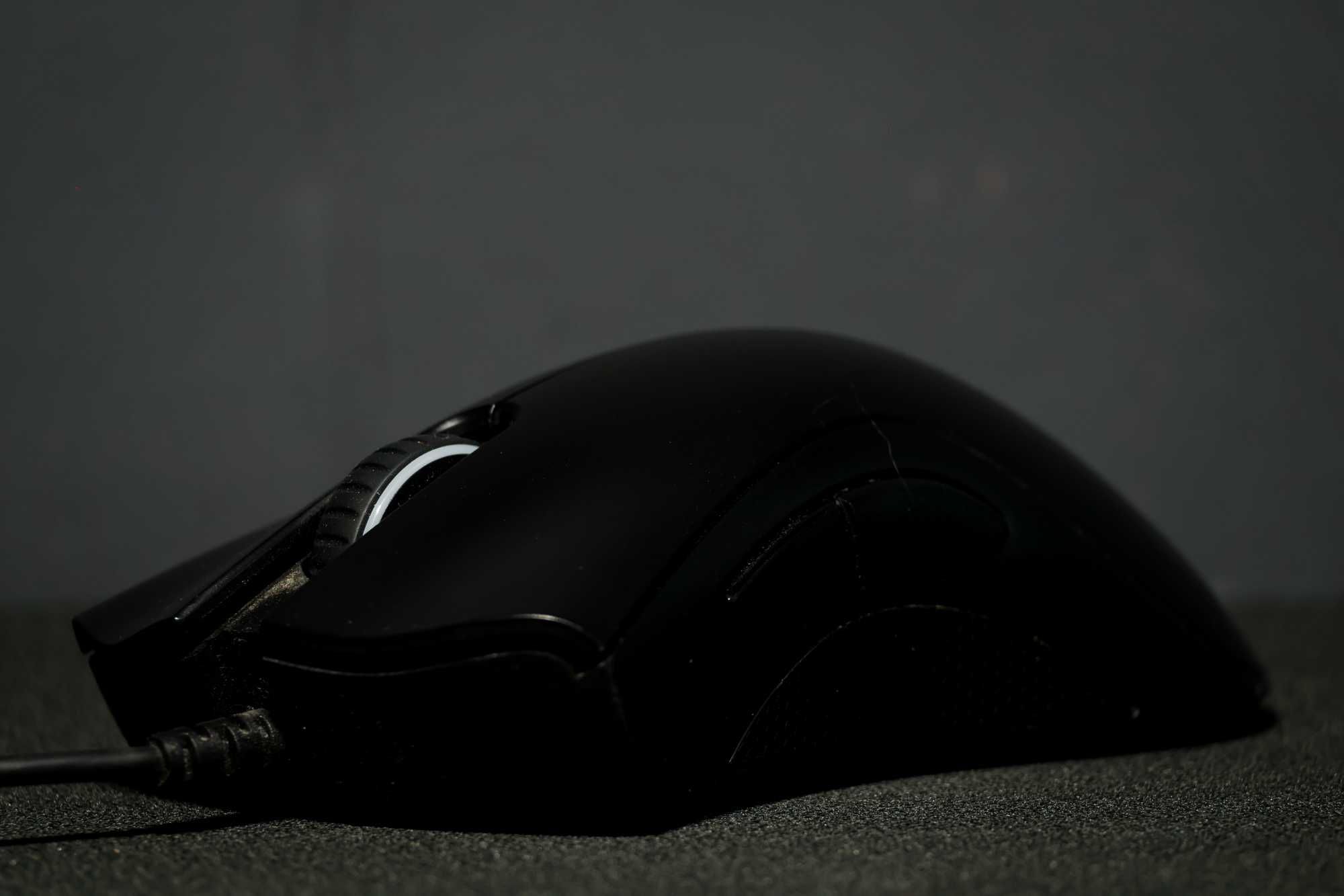 Мишка Razer Deathadder Essential