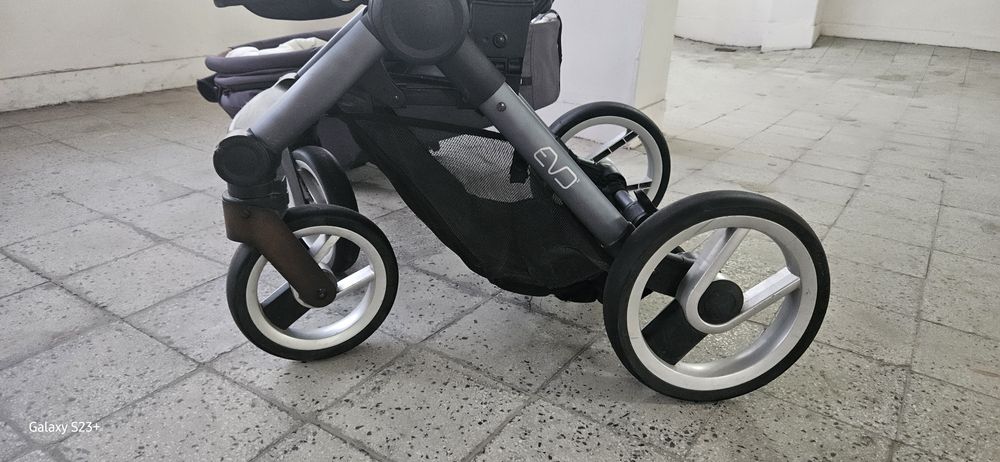 Детска количка mutsy EVO със зимен кош