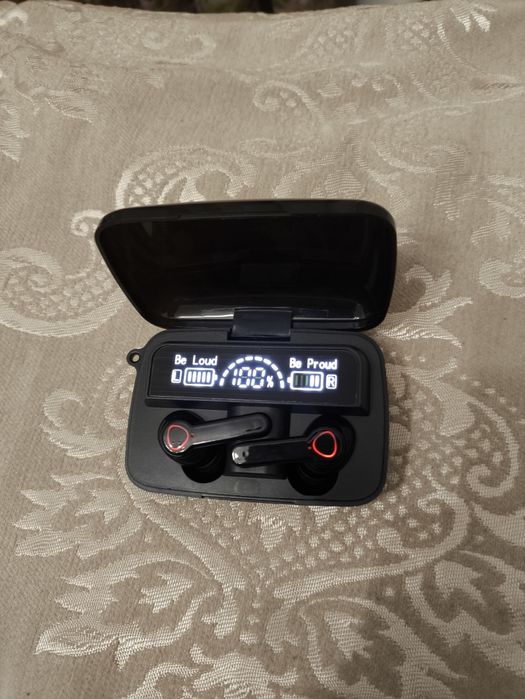 Продам наушники новые