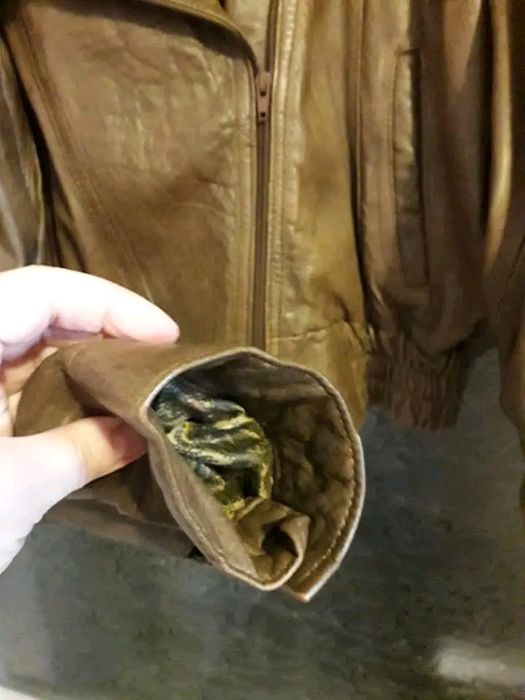 Vând jachetă piele,stare perfectă ,46-48