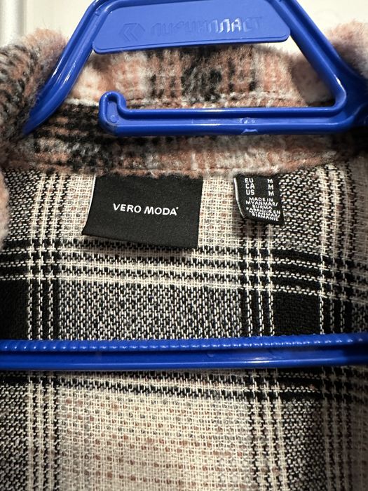 Палто на Vero Moda