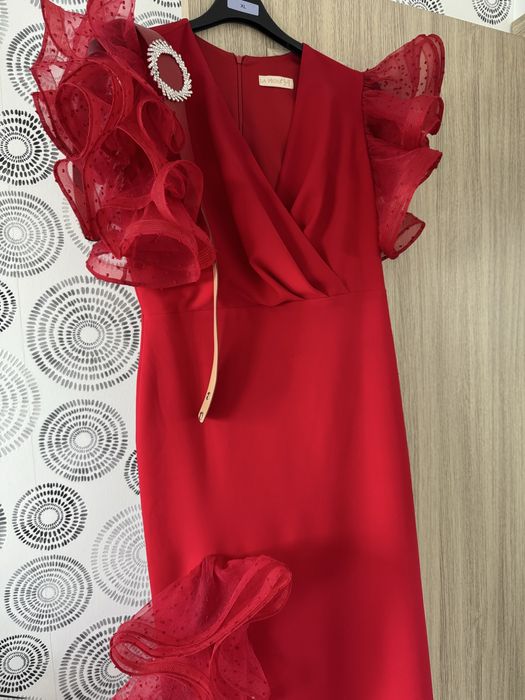Rochie eleganta rosie
