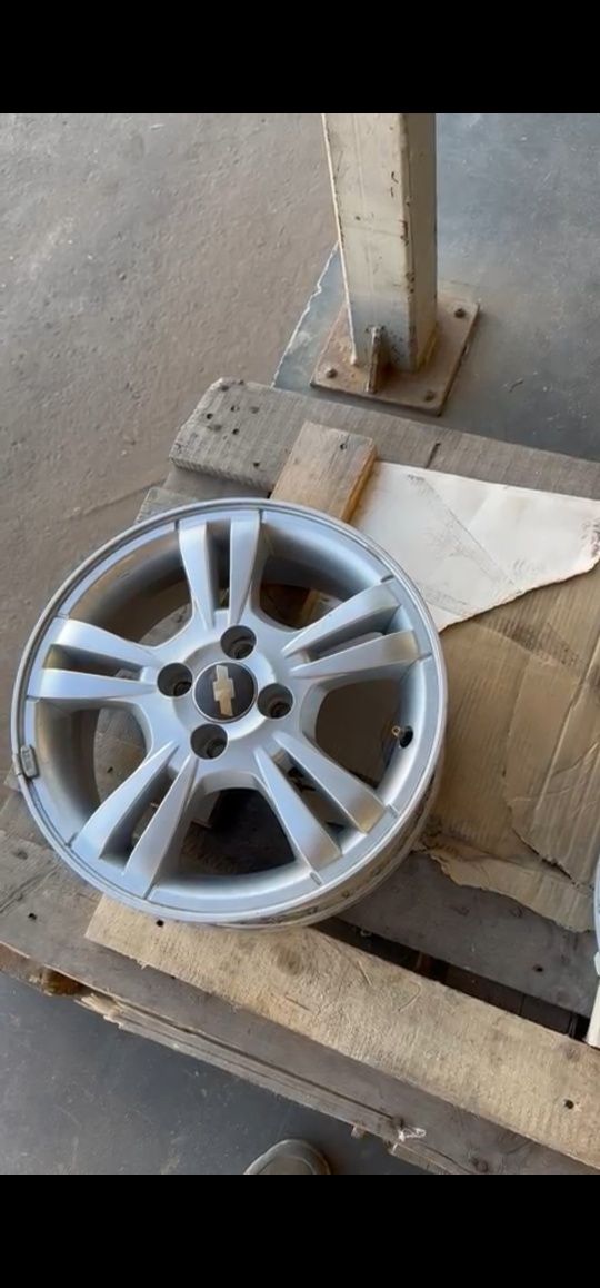 Диски 2 шт Chevrolet Nexia R3