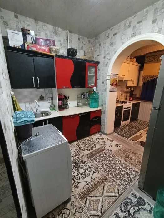 Срочно 4 хонали квартира 2 каватда сотилади 6 микрн