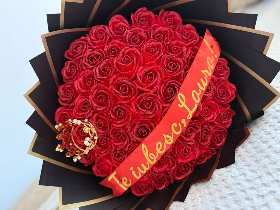 Buchete de trandafiri de sapun & aranjamente florare-realizate manual