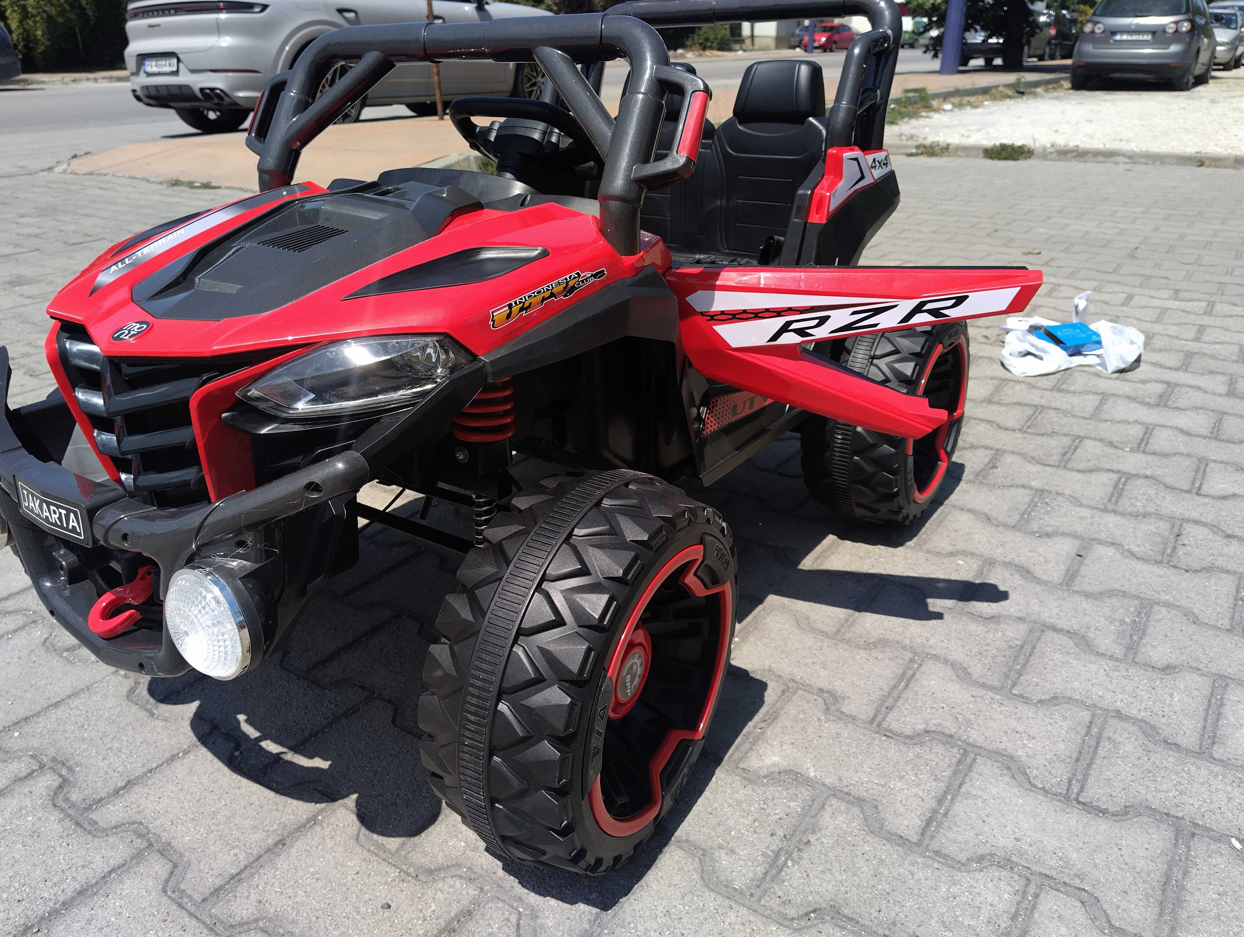 AFRICA двуместен акумулаторен джип JAKARTA 4x4 червен