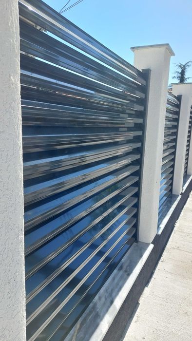 Оградни пана и врати тип щора