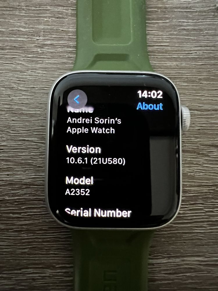 Apple watch SE 44 la cutie