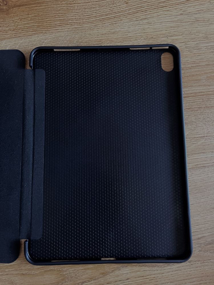Калъф iPad Air M3 (11 inch 2025)