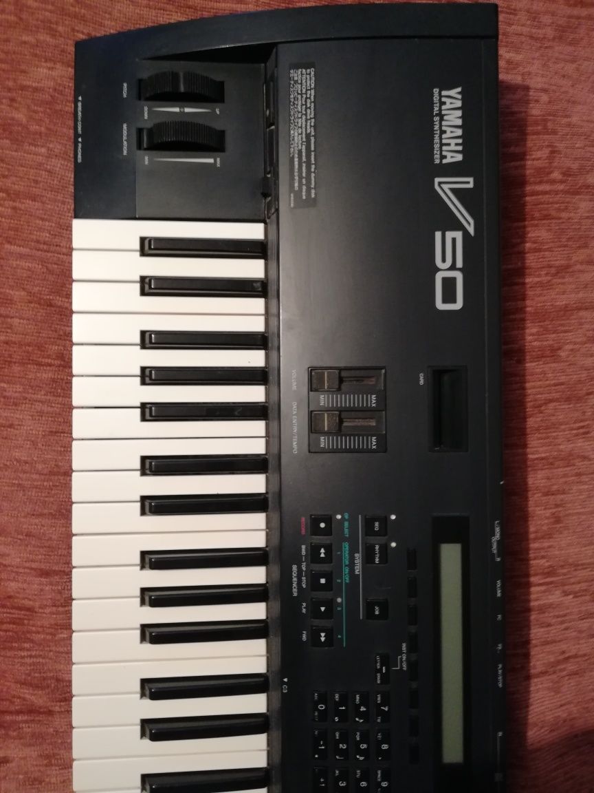 Yamaha Dx 100, Dx 7, Dx 7 ll FD, Dx 11, Dx 21, V 50