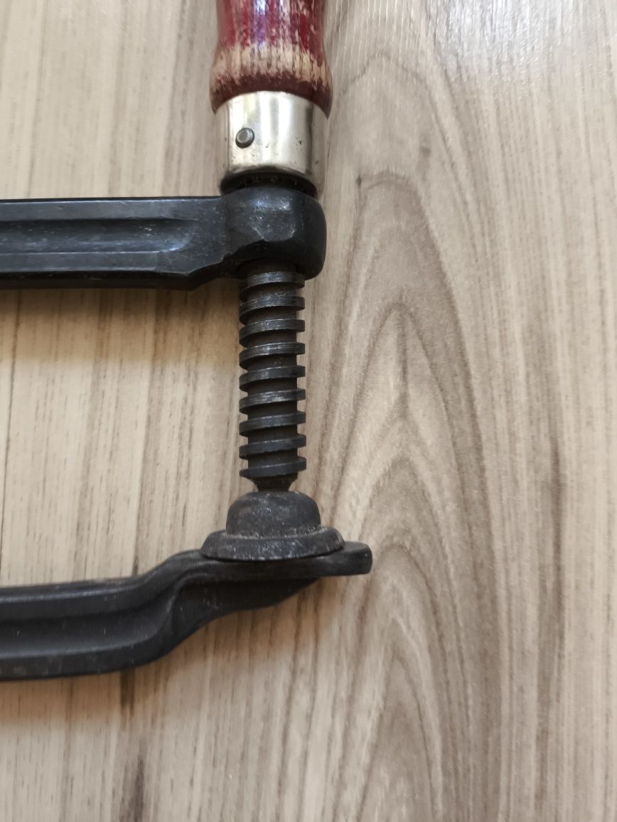 Стяга BESSEY 20 винтова стоманена  200/100