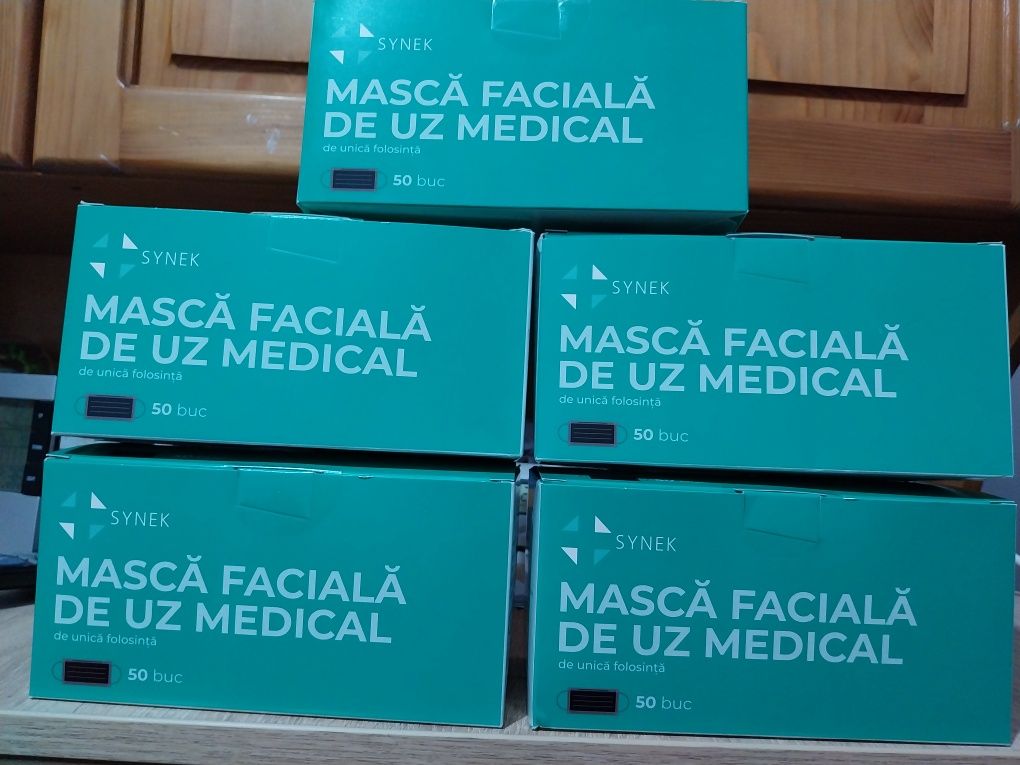 Vând 5 seturi de masti medicale, a 50 bucăți fiecare, 10 lei setul.