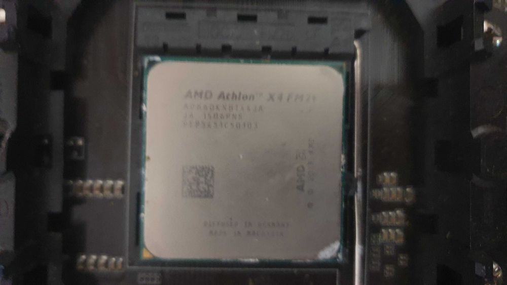 Lot Placi de baza Soker 1200 si altele AMD