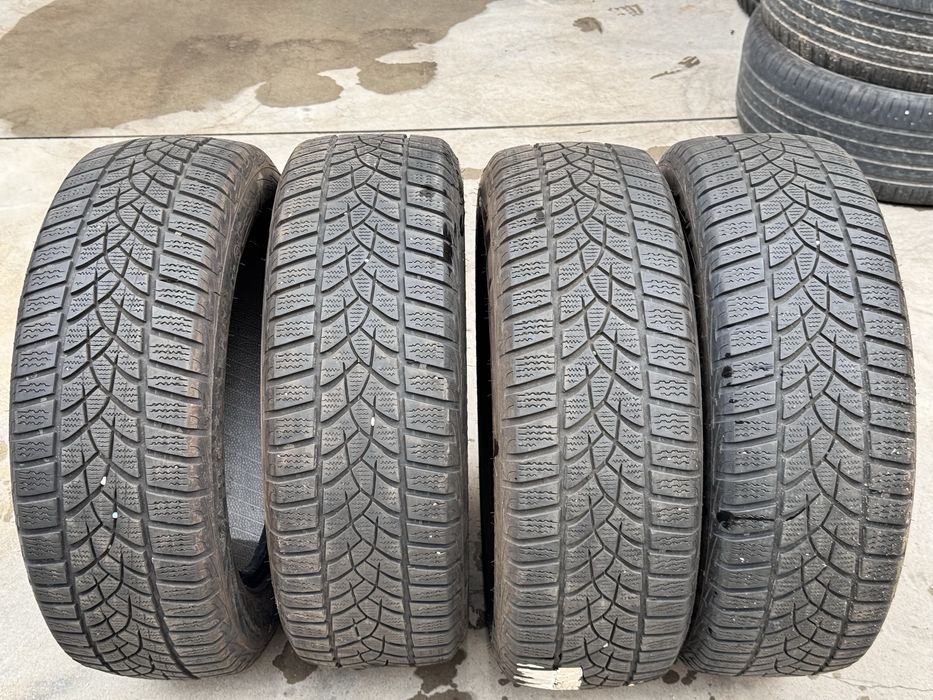205/60/R16 Goodiyear UltraGrip 4бр зимни dot5018 Run Flat