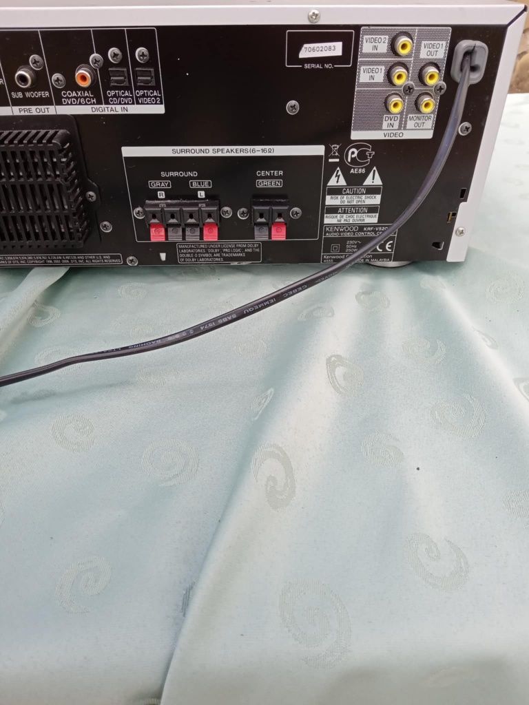 Усилвател kenwood