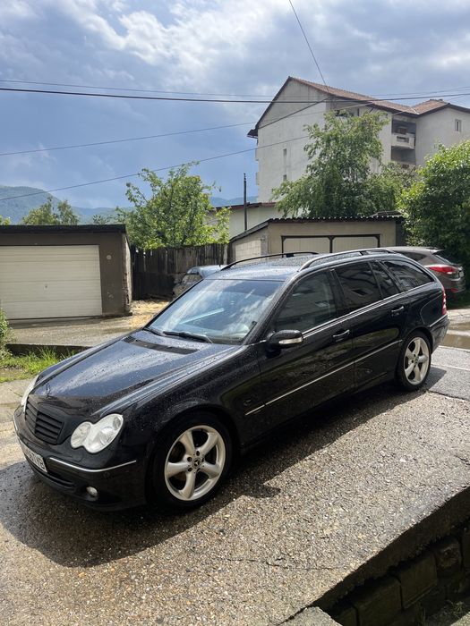 Mercedes c220 w203 2007 automat C-class Avantgarde