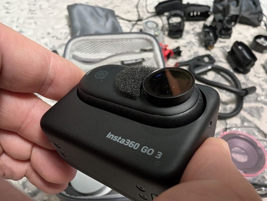 Insta360 go 3 а полным набором аксессуаров!