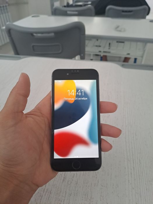 iPhone 6s 32 GB продам