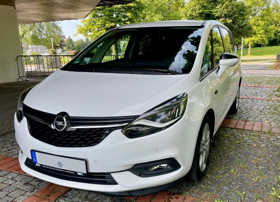 OPEL ZAFIRA 7 Locuri Euro 6