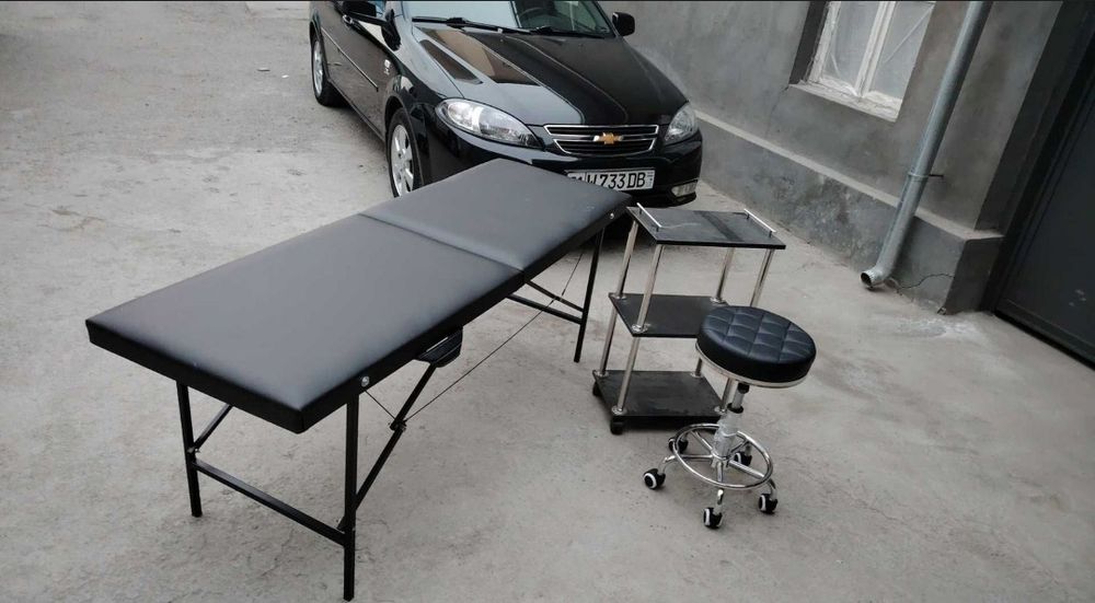 Kushetka etajirka stul yangi Sotiladi.