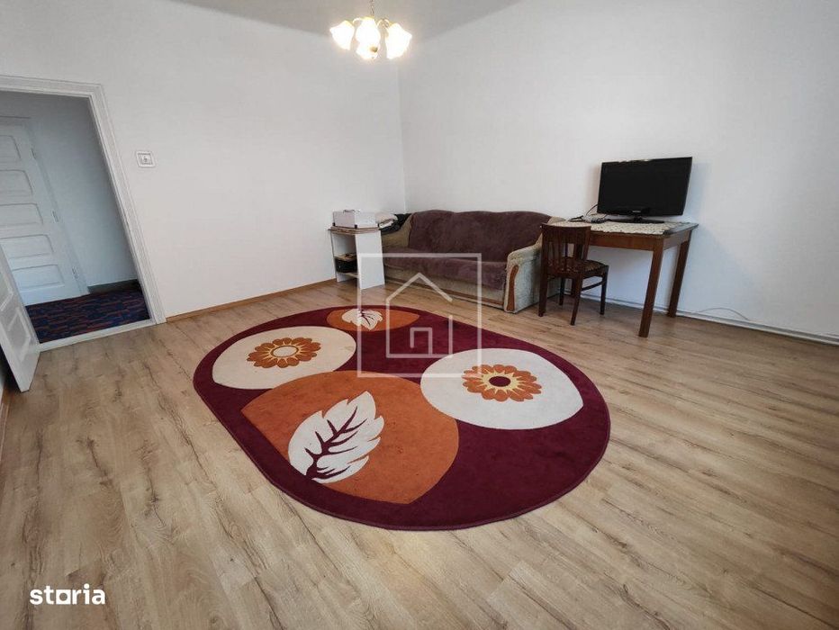 Duplex D+P+E+P + spatiu comercial de vanzare langa Piata Cibin din SB