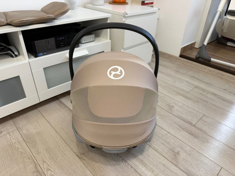 Scoica auto Cybex Cloud T i-Size Plus Cozy Beige