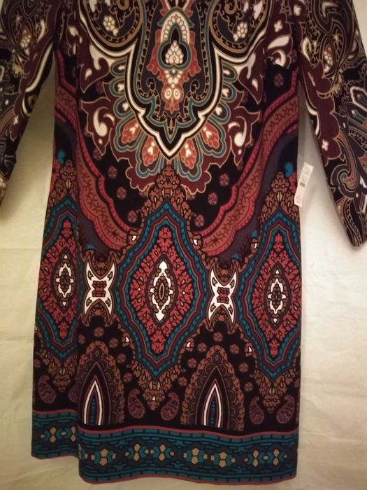 Rochie cu imprimeu deosebit