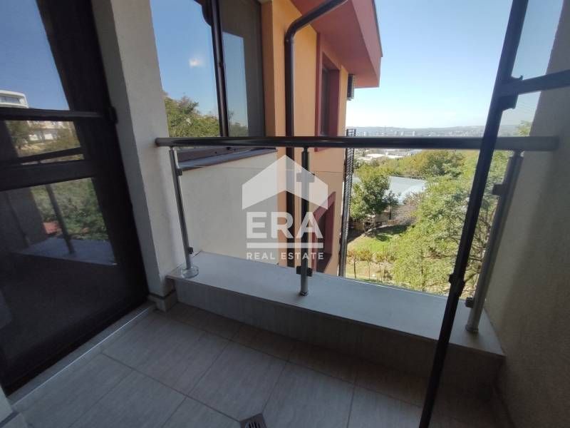 Продава се Тристаен апартамент в Варна, Цветен квартал - 74 кв.м за 2149 €/кв.м - Снимка #4