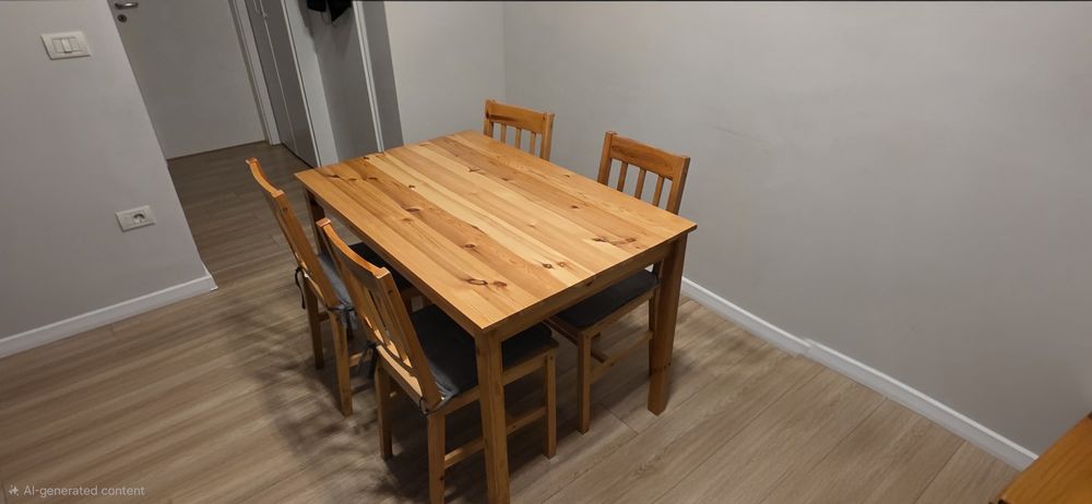 Set masa cu 4 scaune