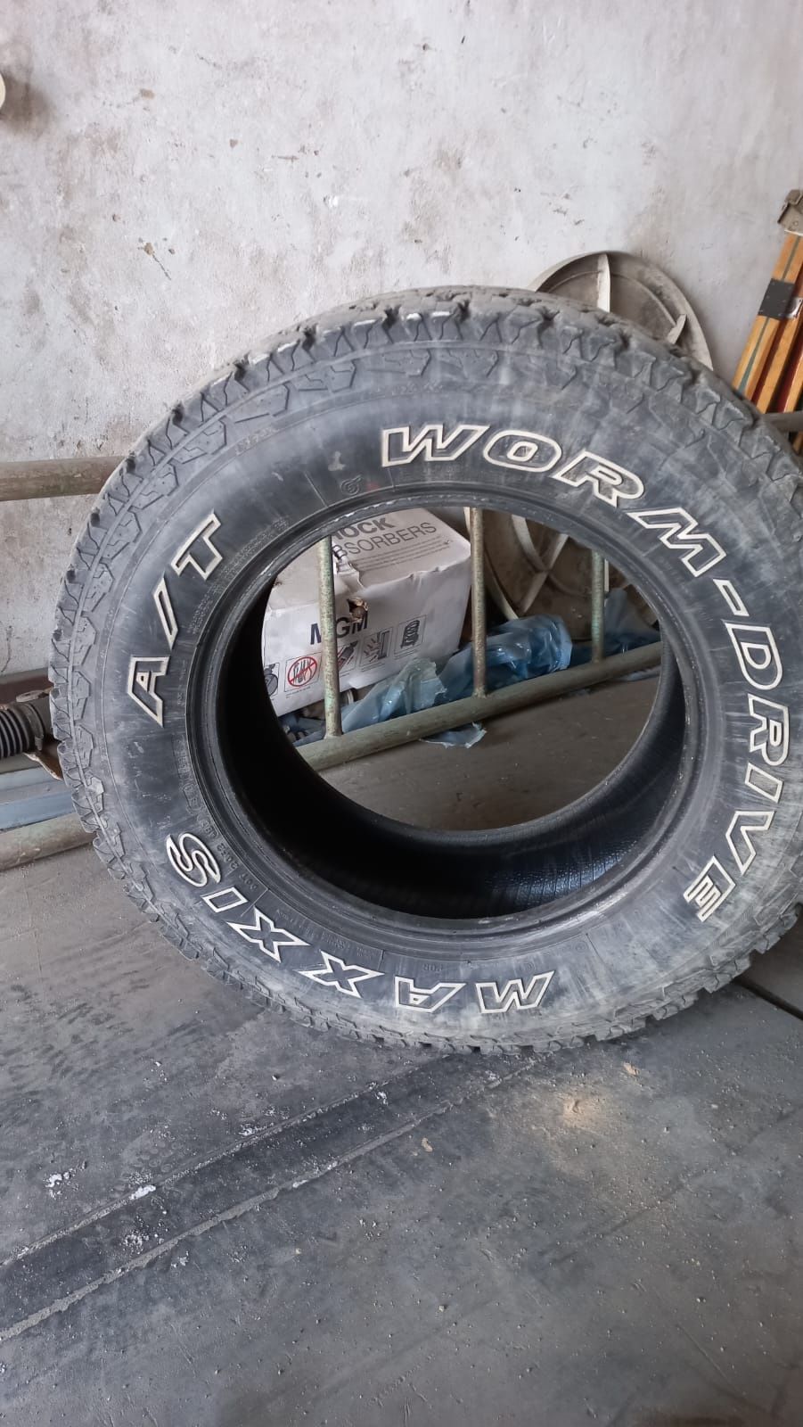 Продам шины марки Maxxis