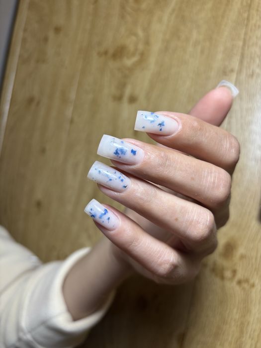 Маникюр/педикюр