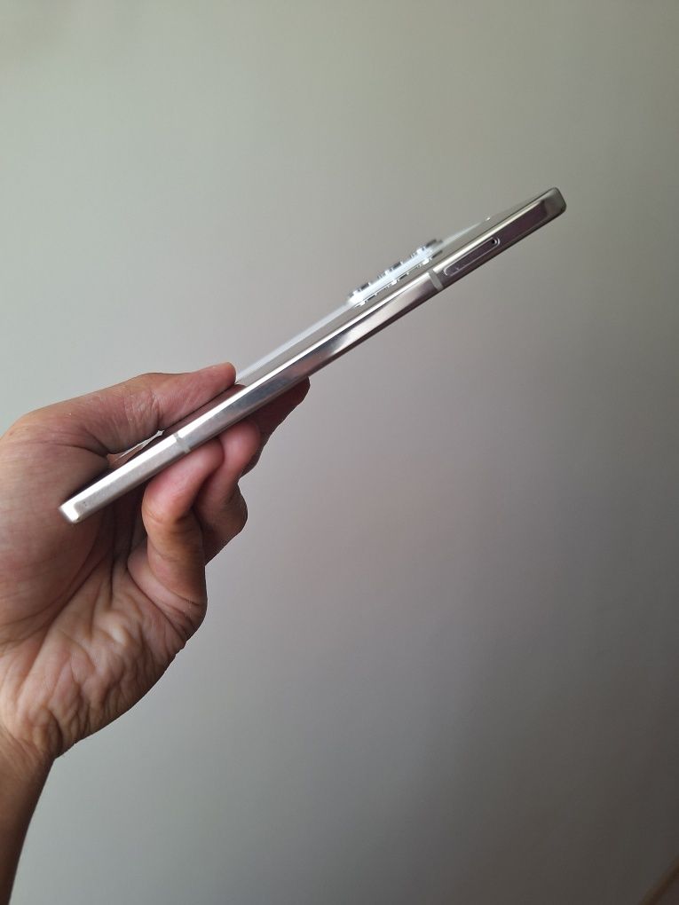 Samsung Galaxy Z Fold 5