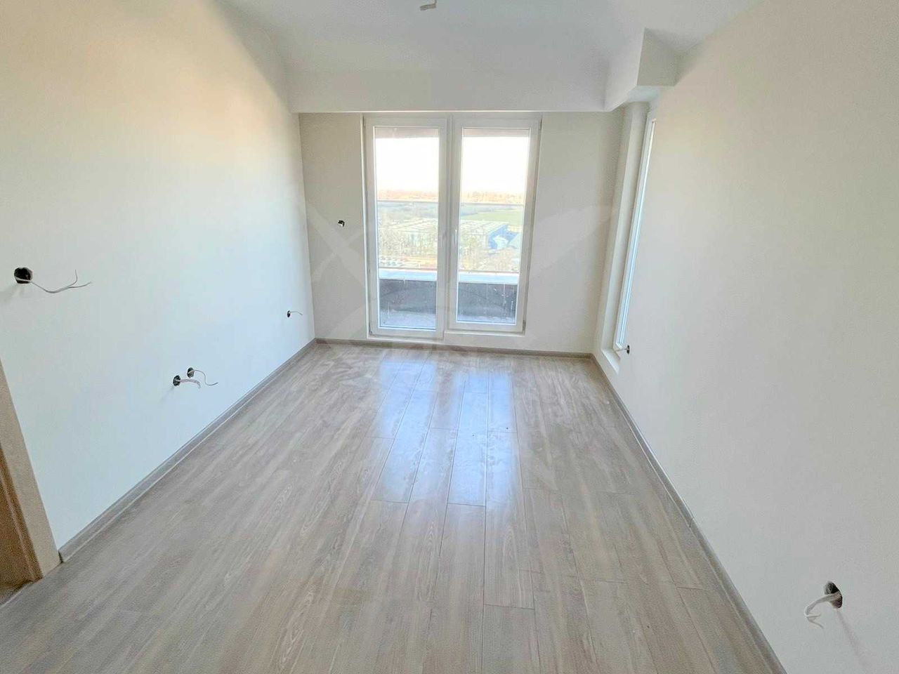 Продава се Тристаен апартамент в Пловдив, Гагарин - 84 кв.м за 1150 €/кв.м - Снимка #7