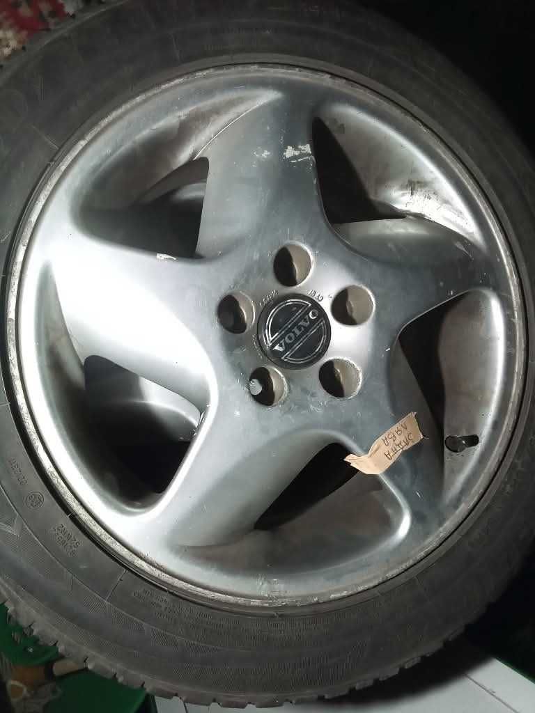 4 броя все сезонни гуми 205/55/ R16
