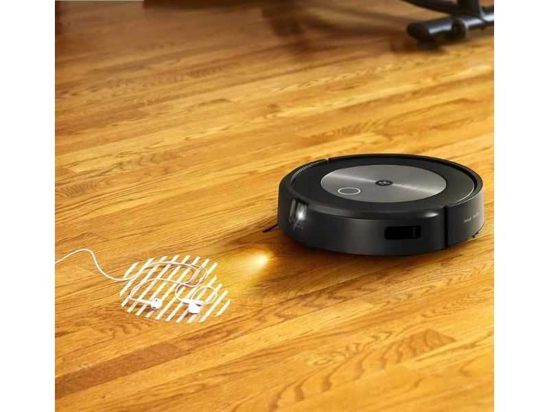 Робот Прахосмукачка с Интелигентна Навигация iRobot Roomba j7