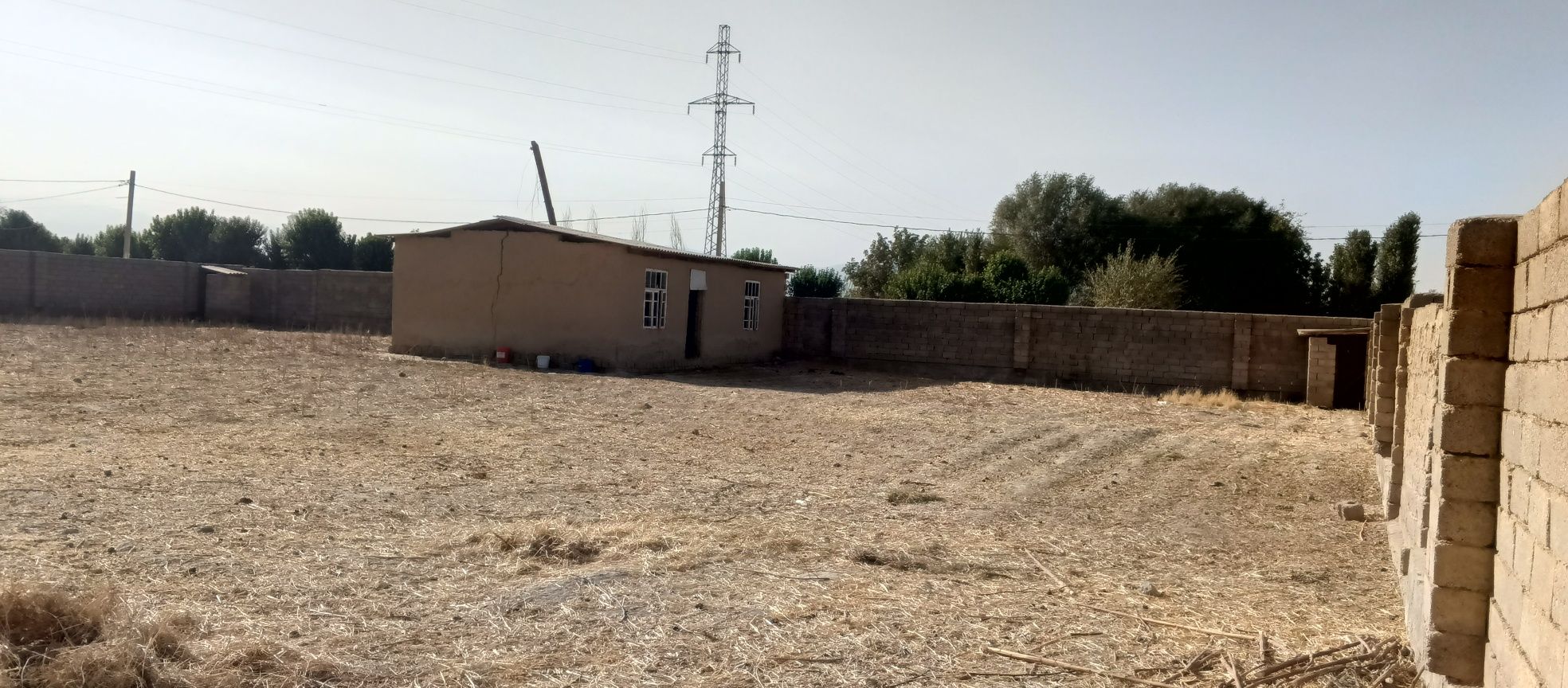Hovli 6 sotix Namaton