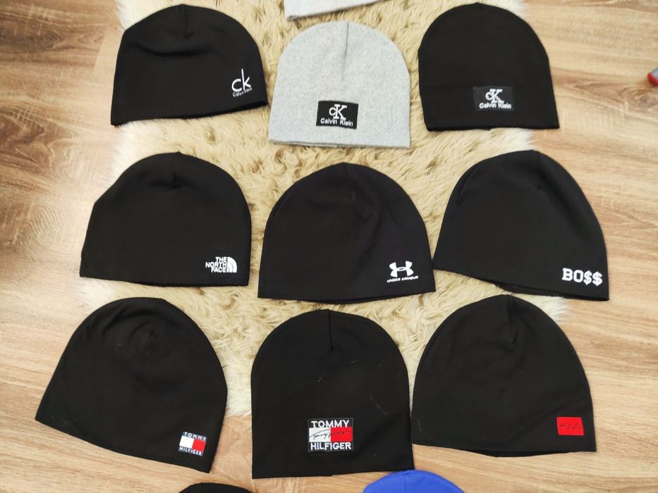 Fes Nike Căciulă Tommy Caciula Hugo Boss Căciulă Jordan Căciulă Adidas