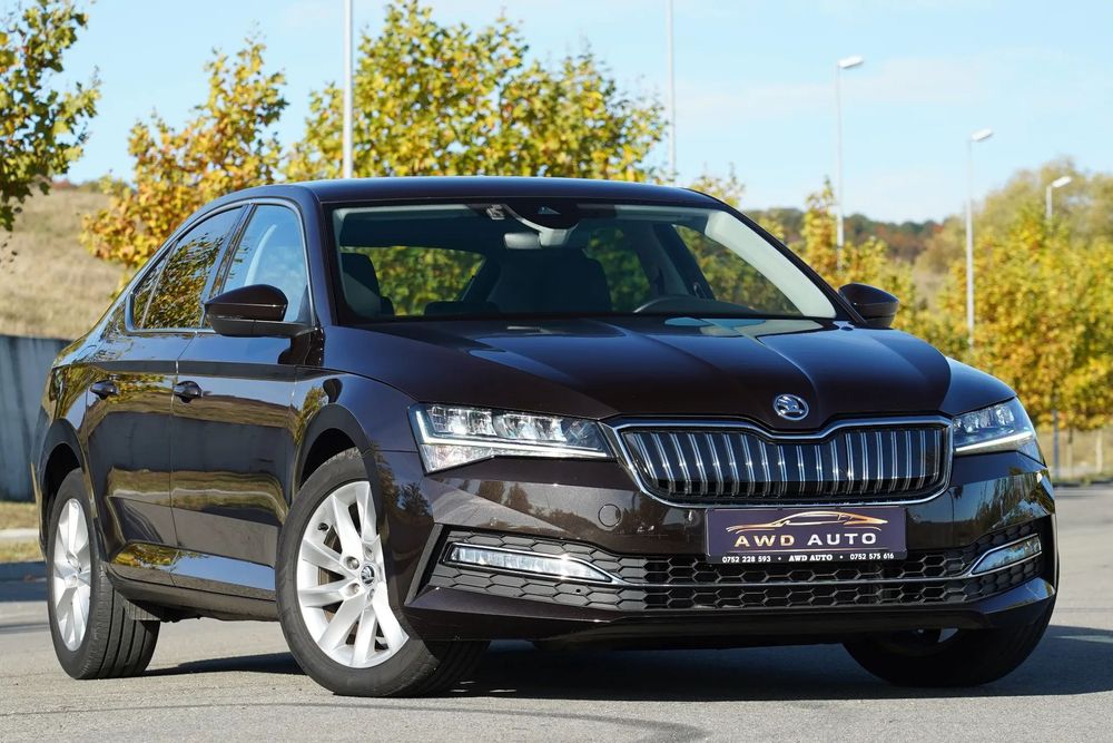 Skoda Superb Ambition~Plug-in Hybrid~TVA DEDUCTIBIL~GARANTIE 24 luni~RATE~Revizie