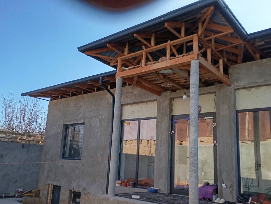 Уй сотилади. 2.4 сотих