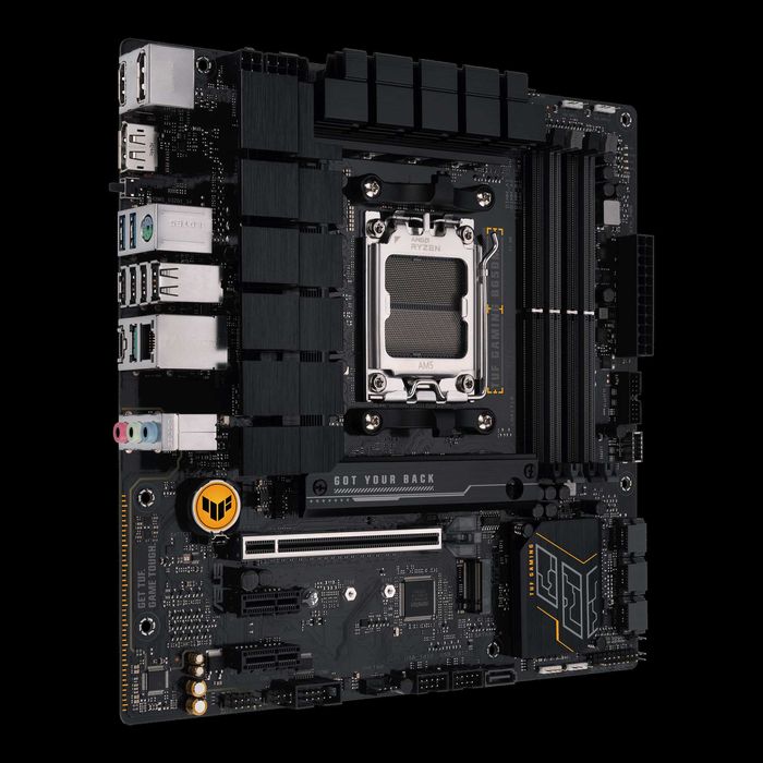 PC Gaming Ryzen 5 7600 RTX 4060 Ti 32GB DDR5 SSD 1TB ARGB Win 11 Pro