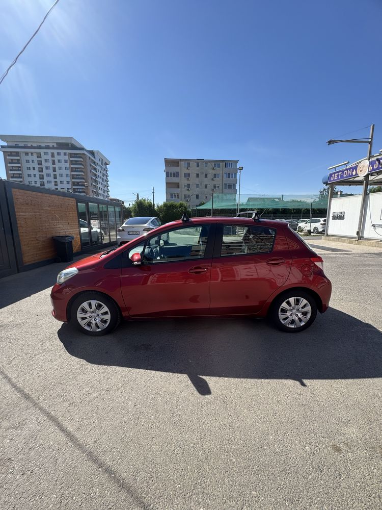 Toyota Yaris 1.3 Benzina 72795km