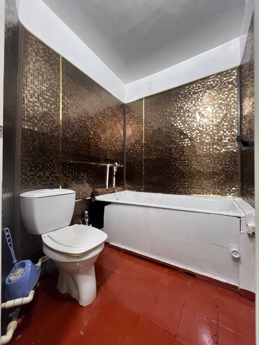 Широткада 3 хонали 4 хонага мосласа булади агаротли уй сотилади