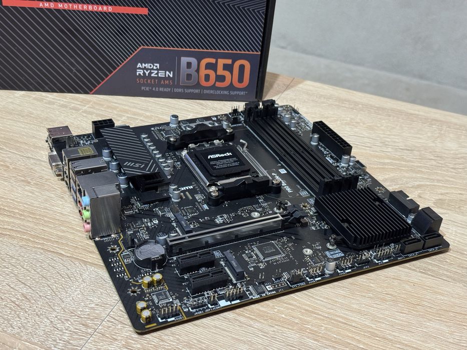 Дънна платка MSI B650M-P