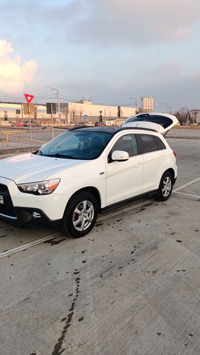 MITSHUBISI ASX 2011 1800 150 CP 4×4