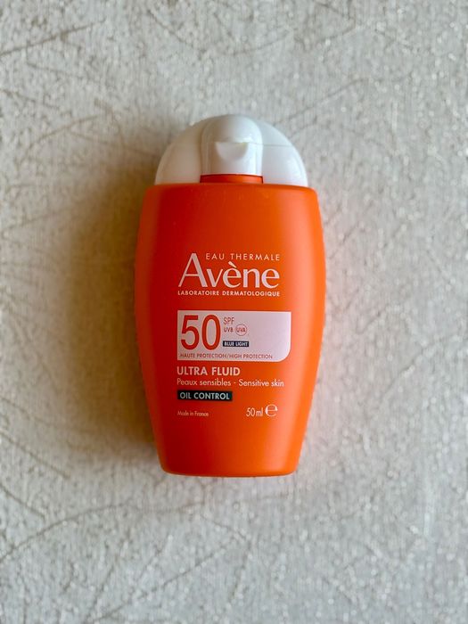 Слънцезащита Dr.Derm & Avene и крем-дезодорант Wooden Spoon